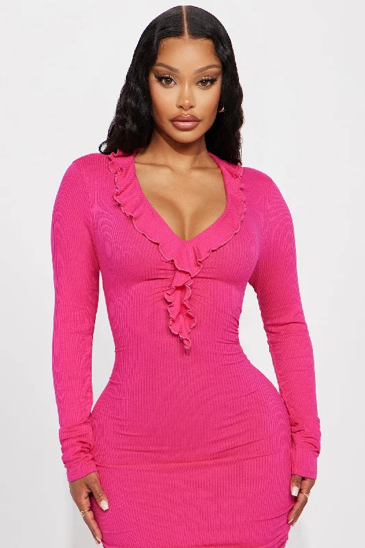 Lizzie Ribbed Midi Dress - Pink